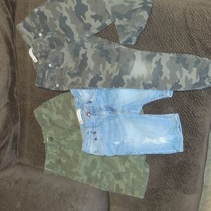 LEVIS Big Boys size 7